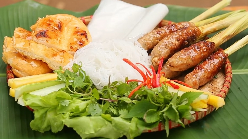 Da Nang Food Tours Exploring the Culinary Delights of Central Vietnam
