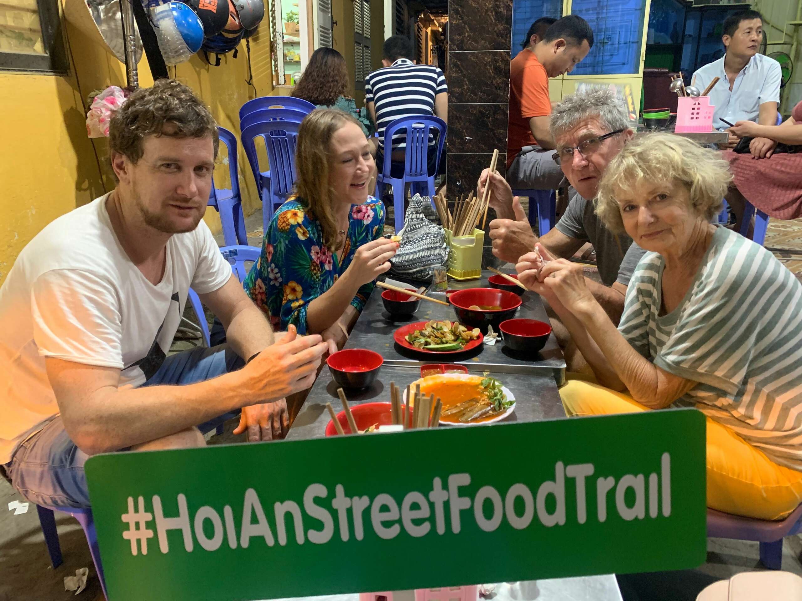 Street Food Delights: Learning the Da Nang Way