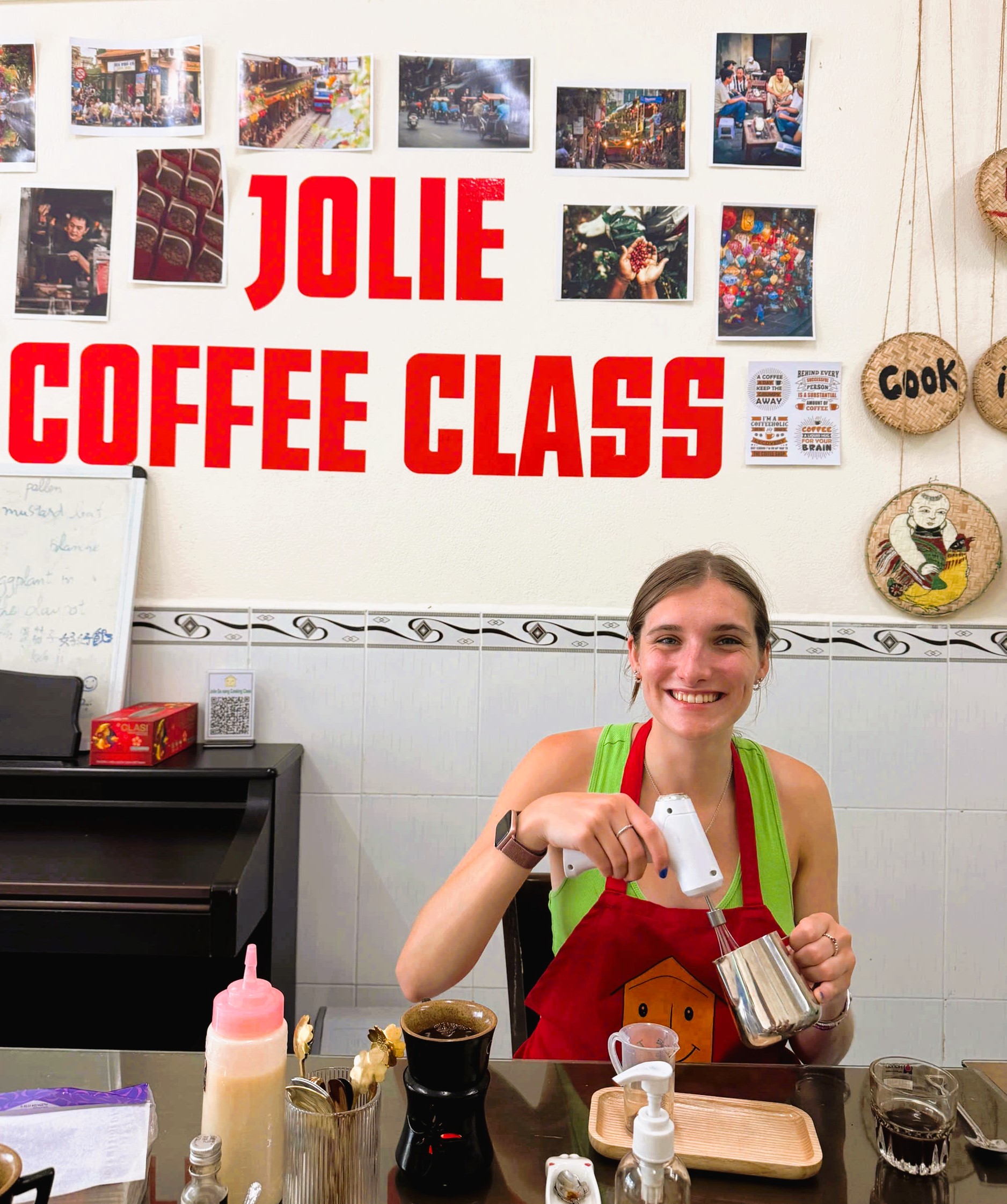 Da Nang Lantern & Coffee Making Class