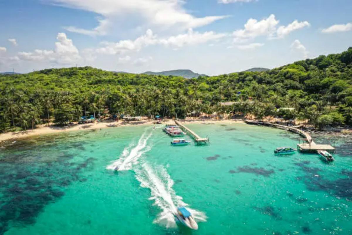 Travelers exploring the best attractions and tours in Phu Quoc